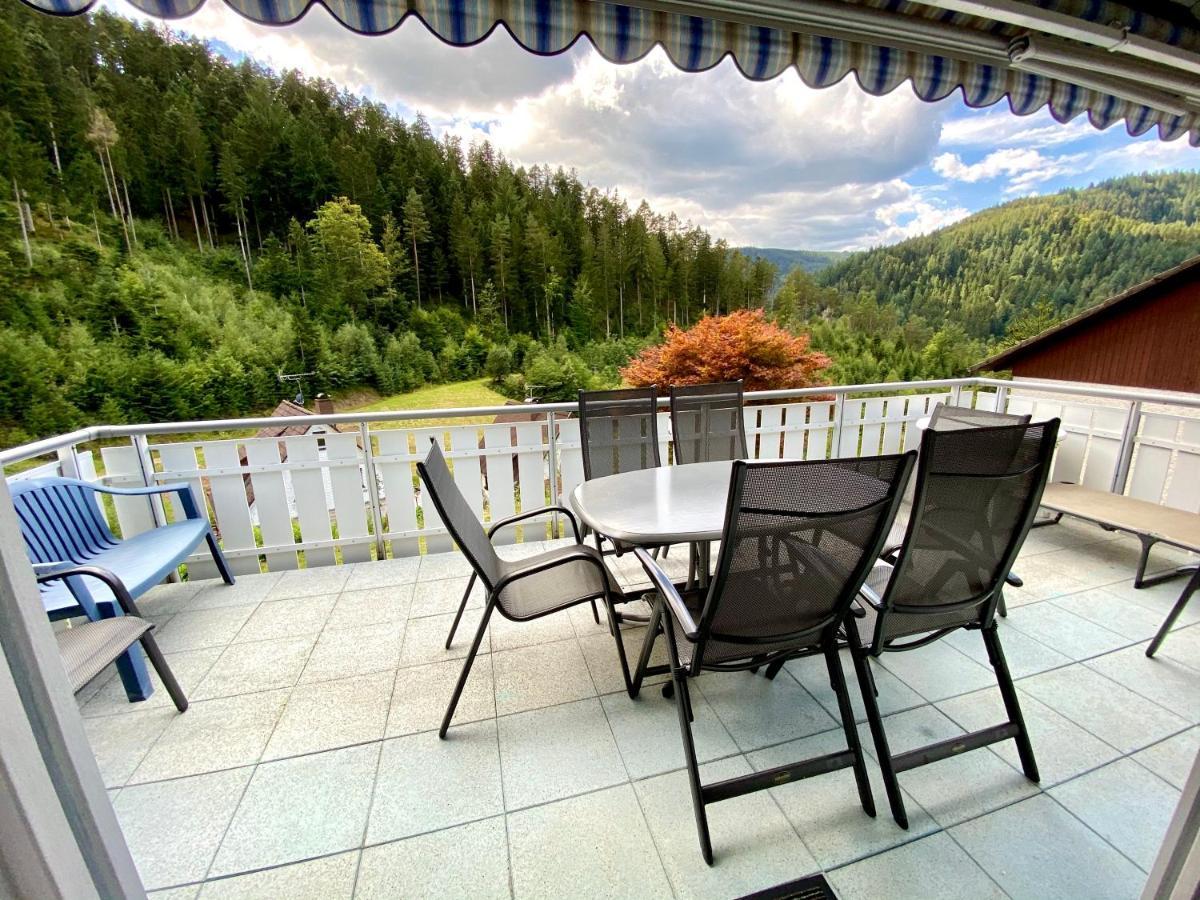 Ferienwohnung Zur Bierliebe - Mit Toller Aussicht Im Herzen Des Schwarzwaldes Hornberg Exterior photo