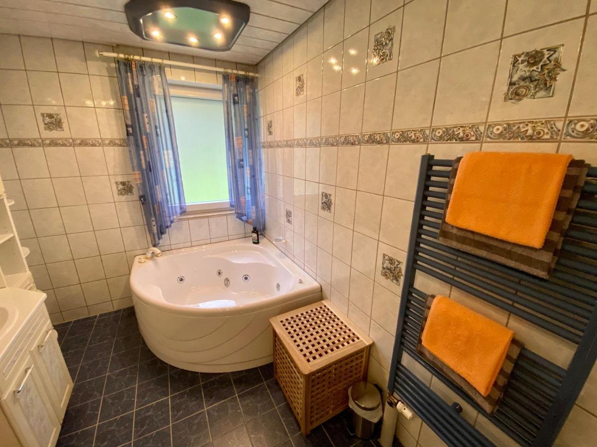Ferienwohnung Zur Bierliebe - Mit Toller Aussicht Im Herzen Des Schwarzwaldes Hornberg Exterior photo